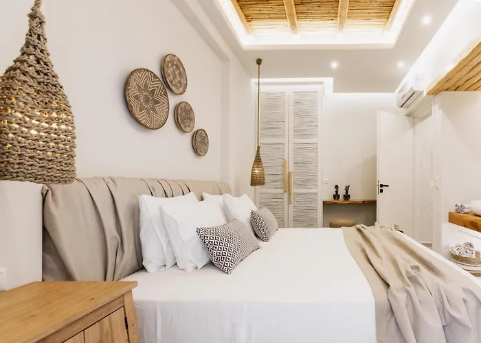 Villa Downtown Naxos City